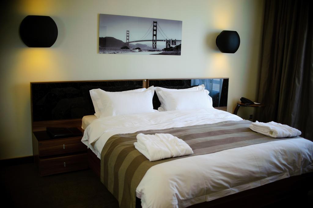 Karagandy Voyage Hotel מראה חיצוני תמונה